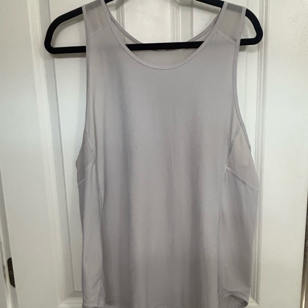 Lululemon Sculpt Tank Size 12 light grey